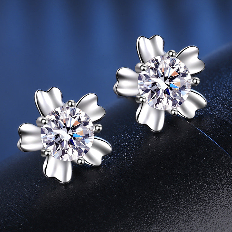 Flower Moissanite Stud Earrings 0.5ct