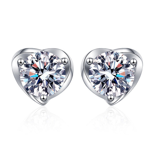 Four Claw Heart Moissanite Stud Earrings 0.5ct