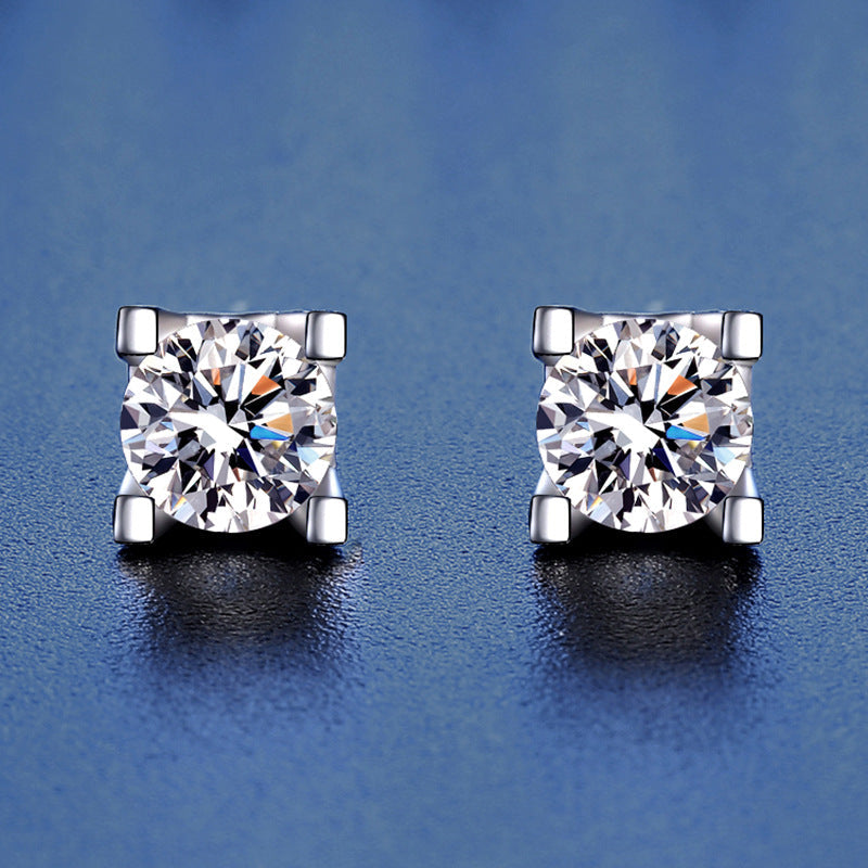 WH Four Claw Moissanite Diamond Earrings 0.5ct