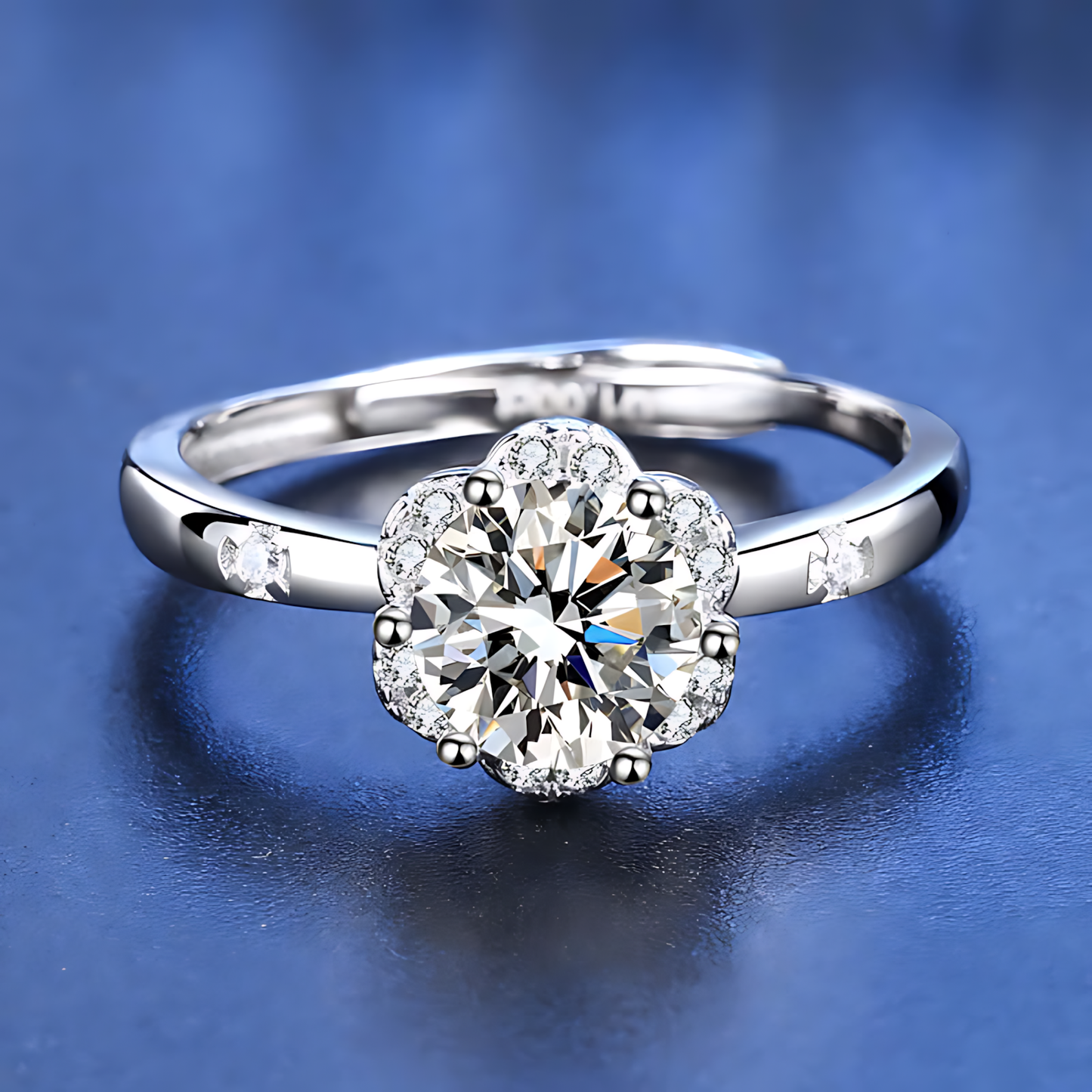 Classic Flower Circle Moissanite Ring 1.0ct