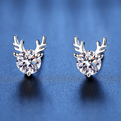 One Deer for You 0.5ct Moissanite Stud Earrings