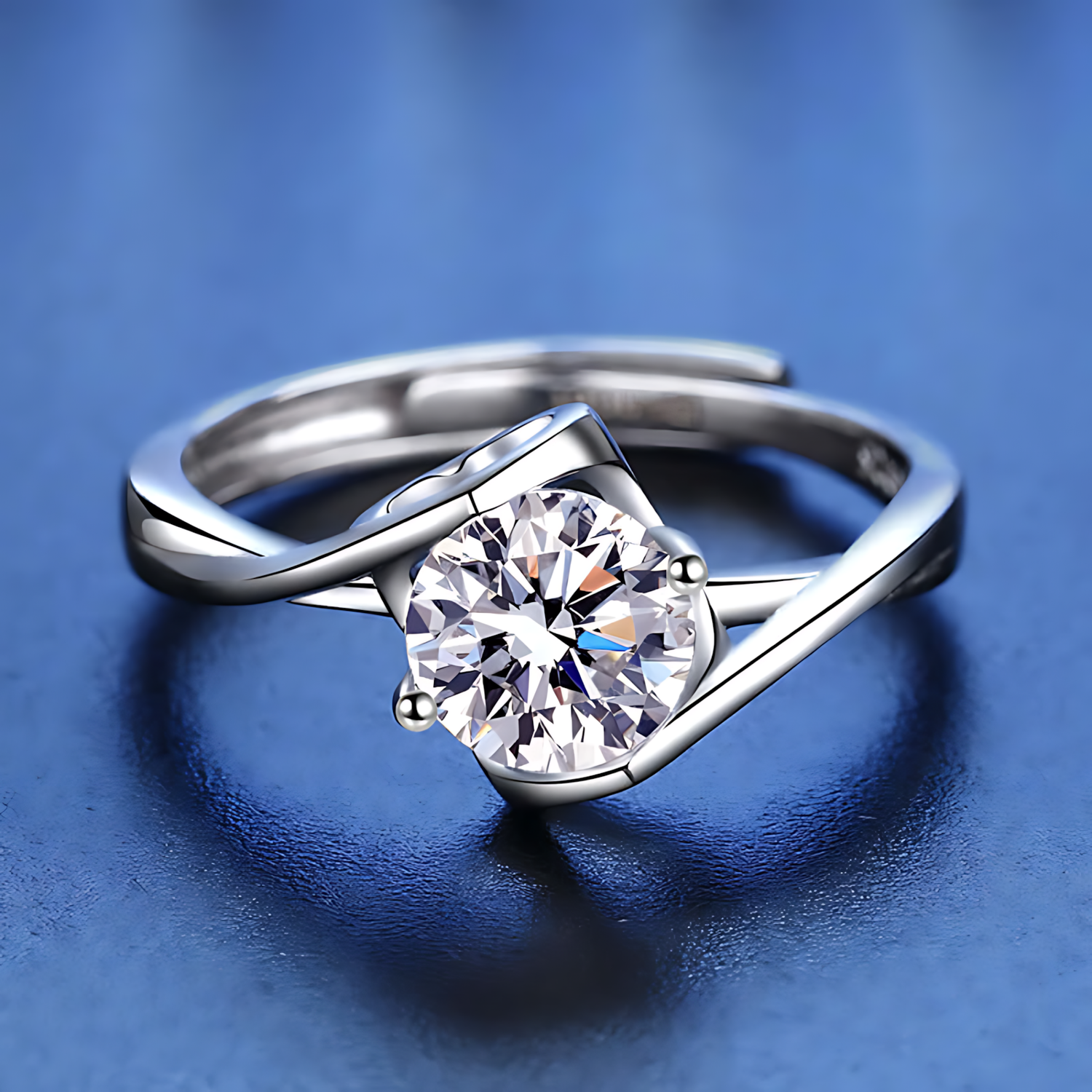 Angel Kiss 1.0ct Moissanite Ring