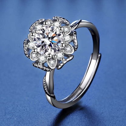 Hydrangea Flower Moissanite Diamond Ring 1.0ct