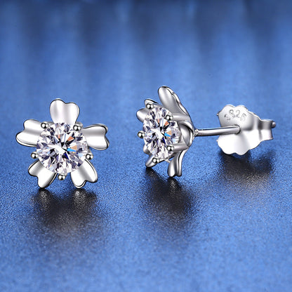 Flower Moissanite Stud Earrings 0.5ct